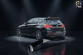 Spoiler BMW F20 F21 con sfondo pubblicitario e logo GC
